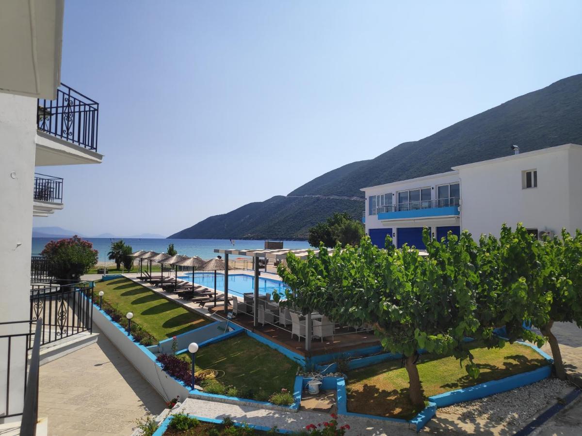 Surf Hotel 바실리키 외부 사진
